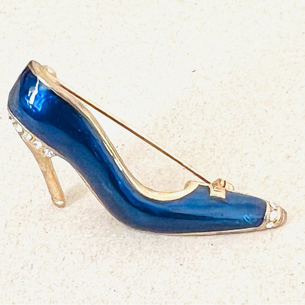 Vintage Blue Enamel High Heel Shoe Brooch/Pin with Goldtone and Rhinestones